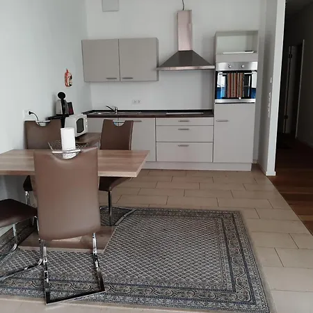 Hochwertig Im Herzen Stuttgarts Room photo