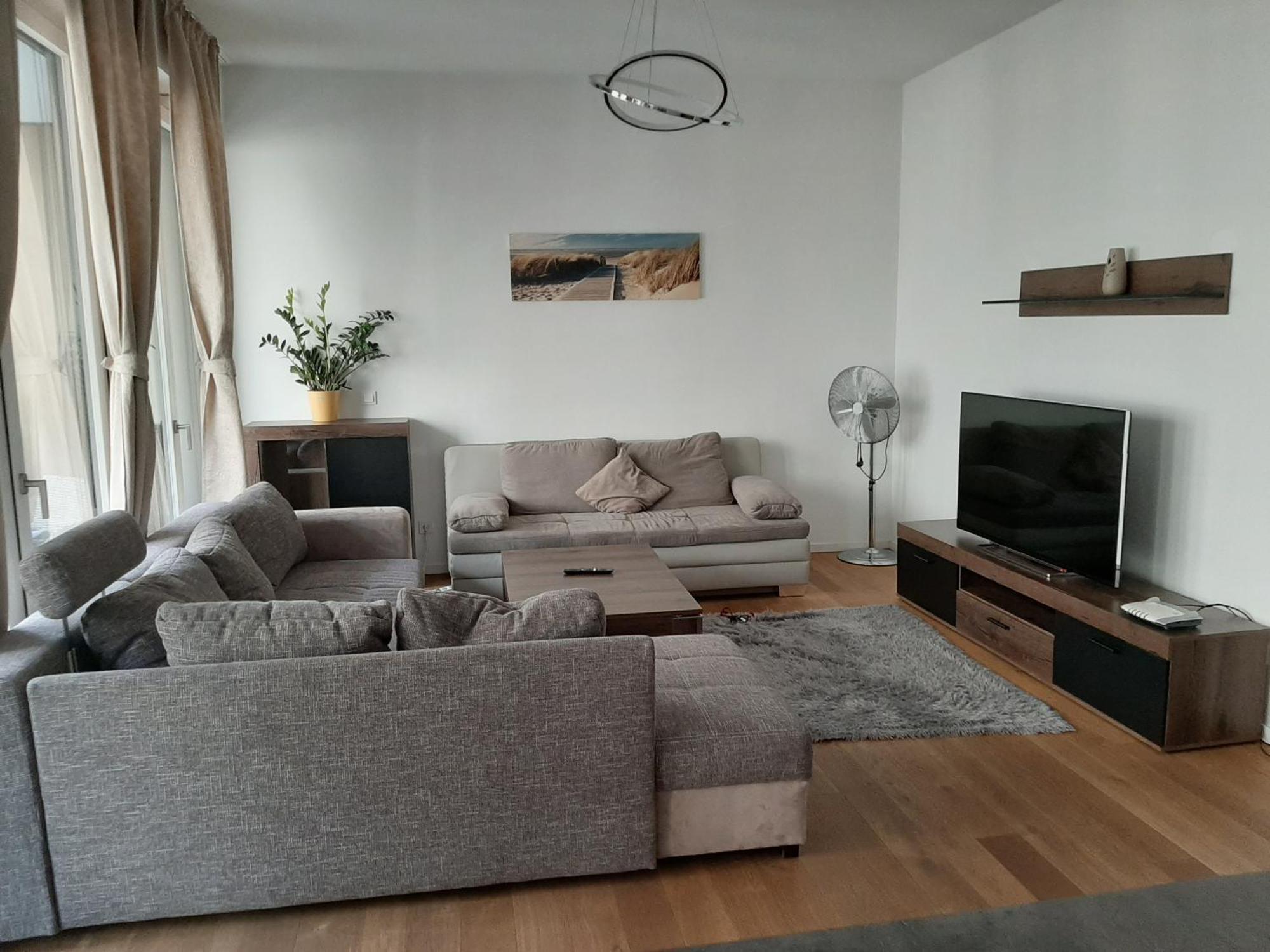 Appartement Hochwertig Im Herzen Stuttgarts